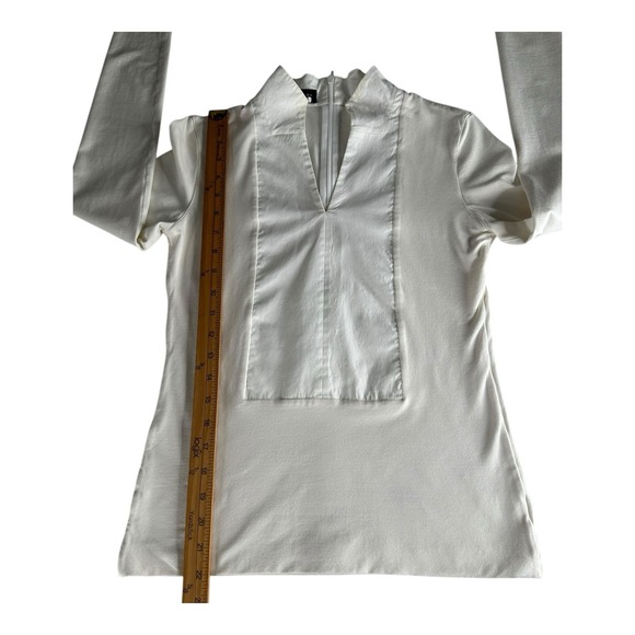 Akris Punto Ivory Cream Size 8 Long 1/2‎ Zip Back Stretch Sleeve Sweater Top - Picture 5 of 14